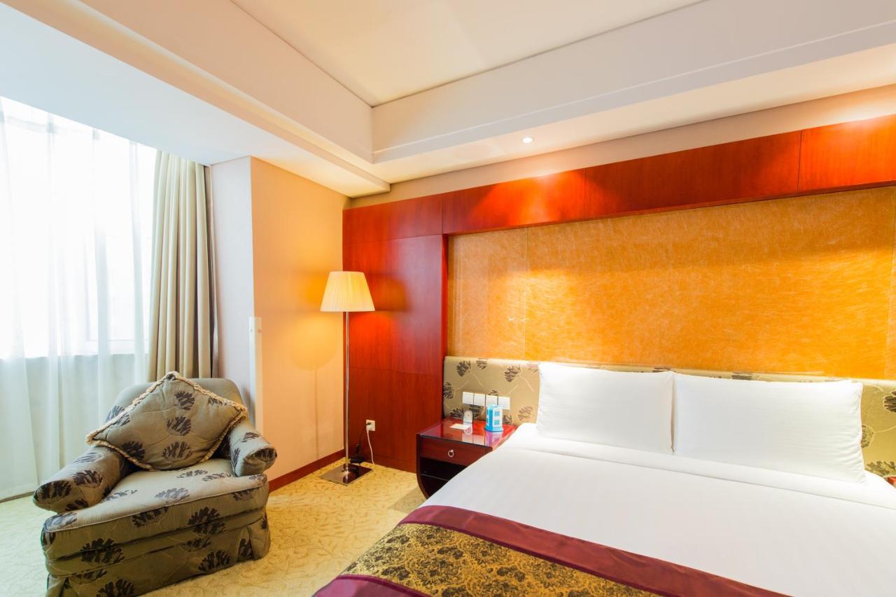 Changchun Hualida Hotel Экстерьер фото