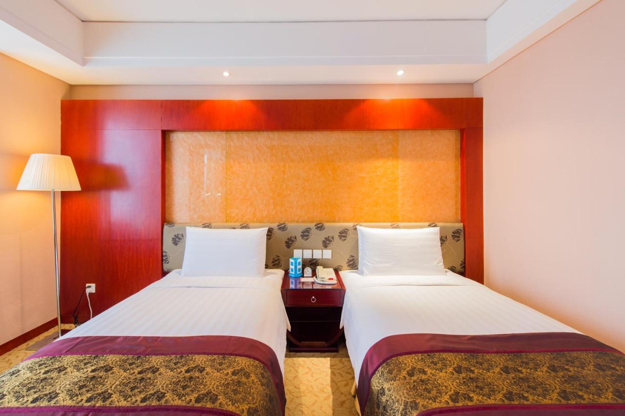 Changchun Hualida Hotel Экстерьер фото