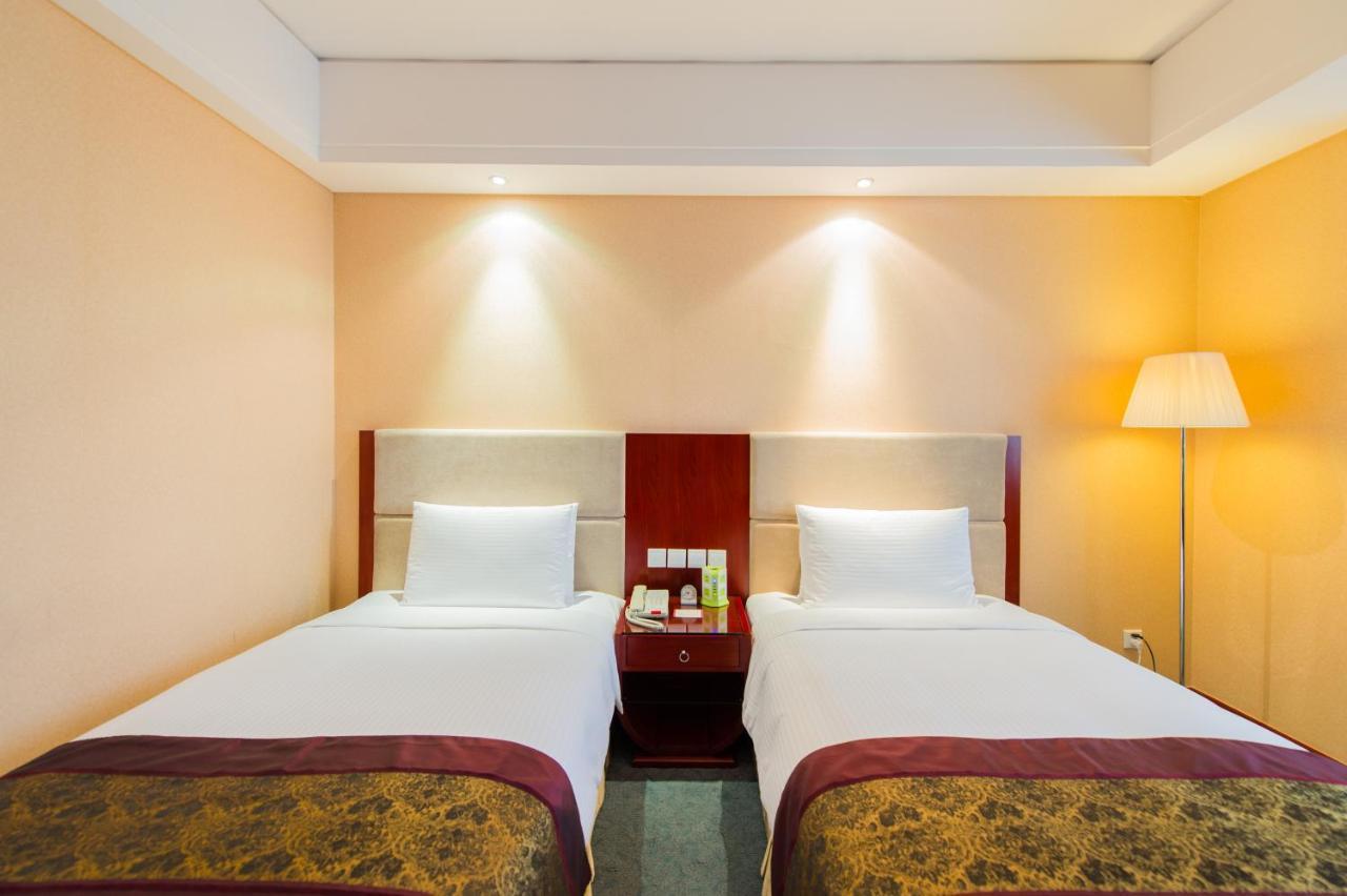 Changchun Hualida Hotel Экстерьер фото