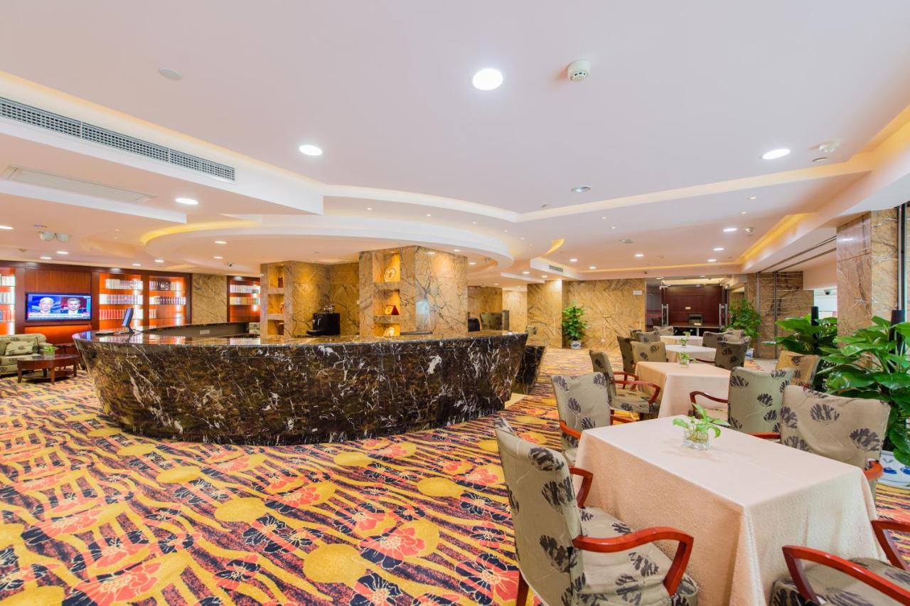 Changchun Hualida Hotel Экстерьер фото